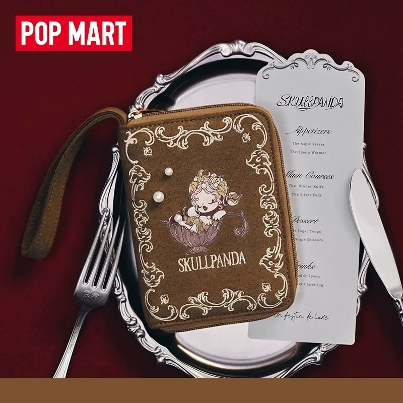 POP MART SKULLPANDA The Feast  - огляд і ціна Action Figure Stand